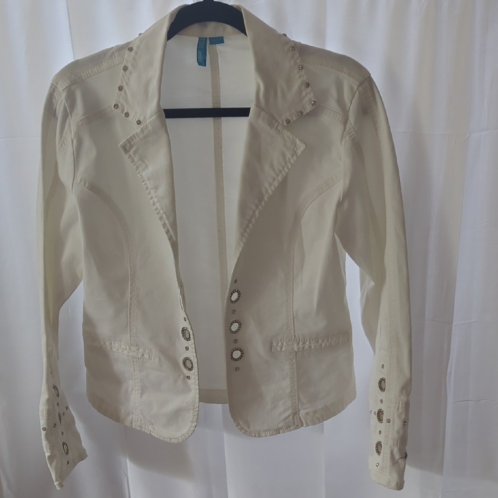 Women's Ethyl Denim White Jean Jacket with Studded Accents Size Medium